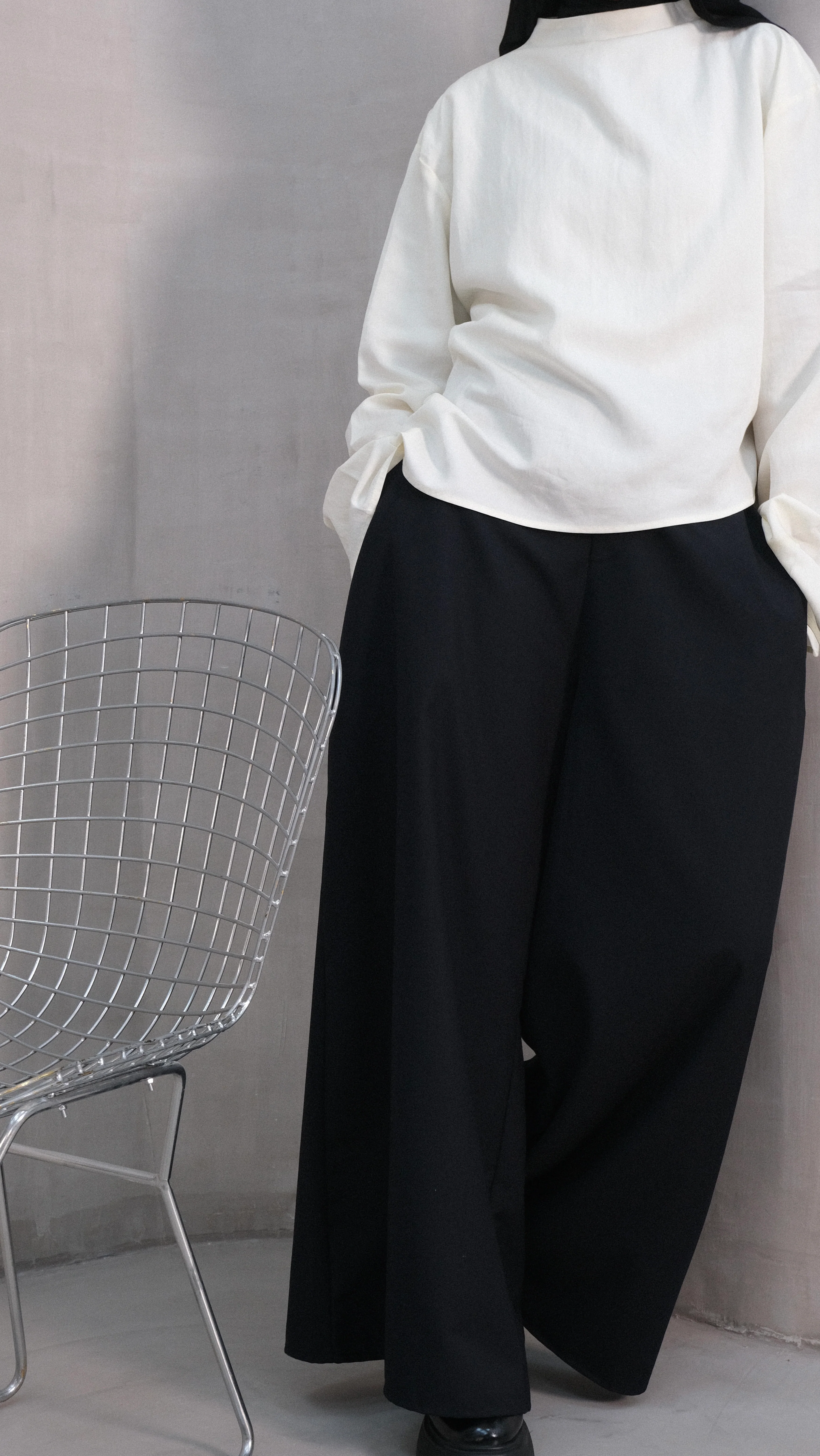 Pantalon ample — Noir - Image 4