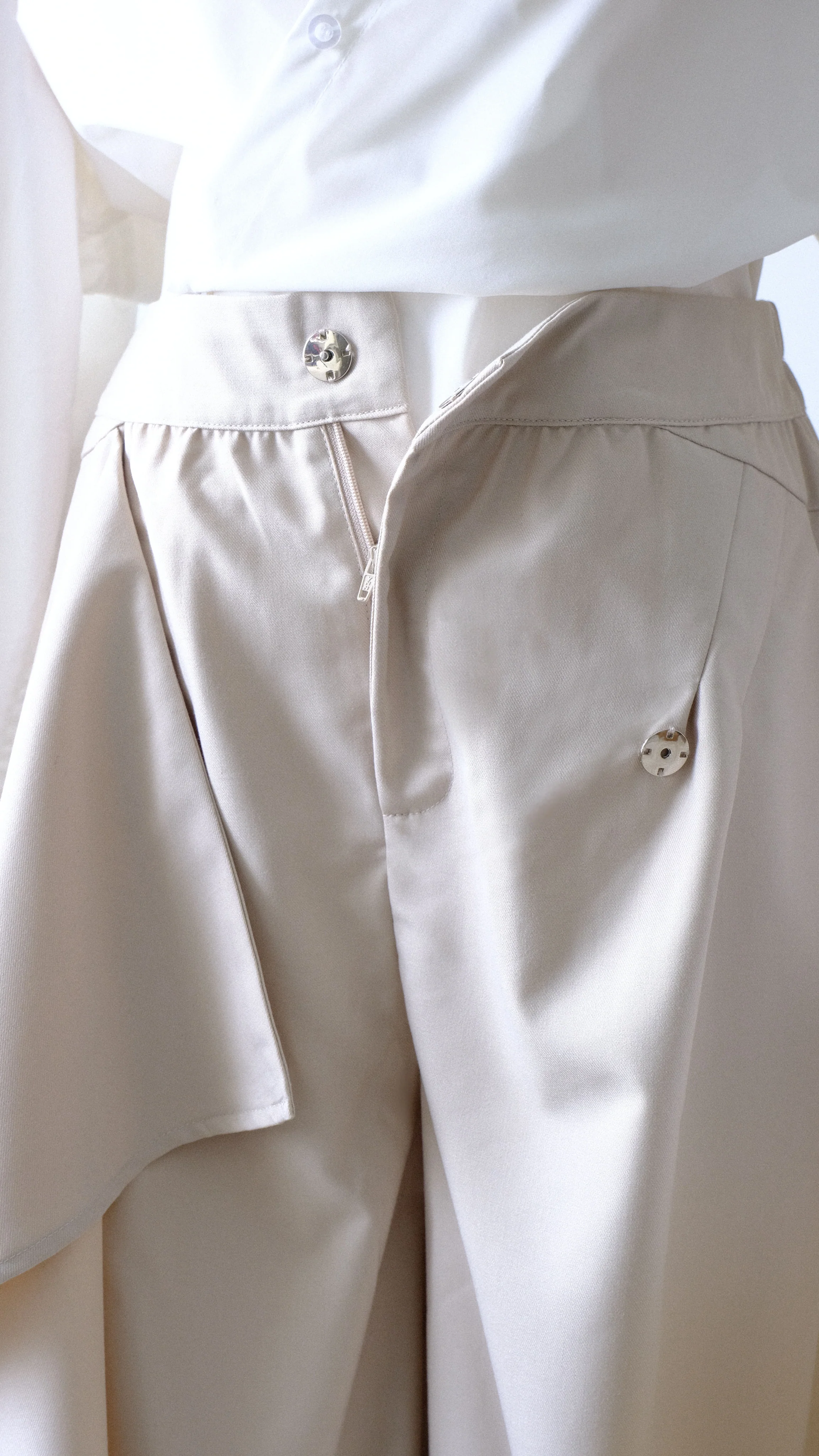 Pantalon drapé — Crème - Image 3