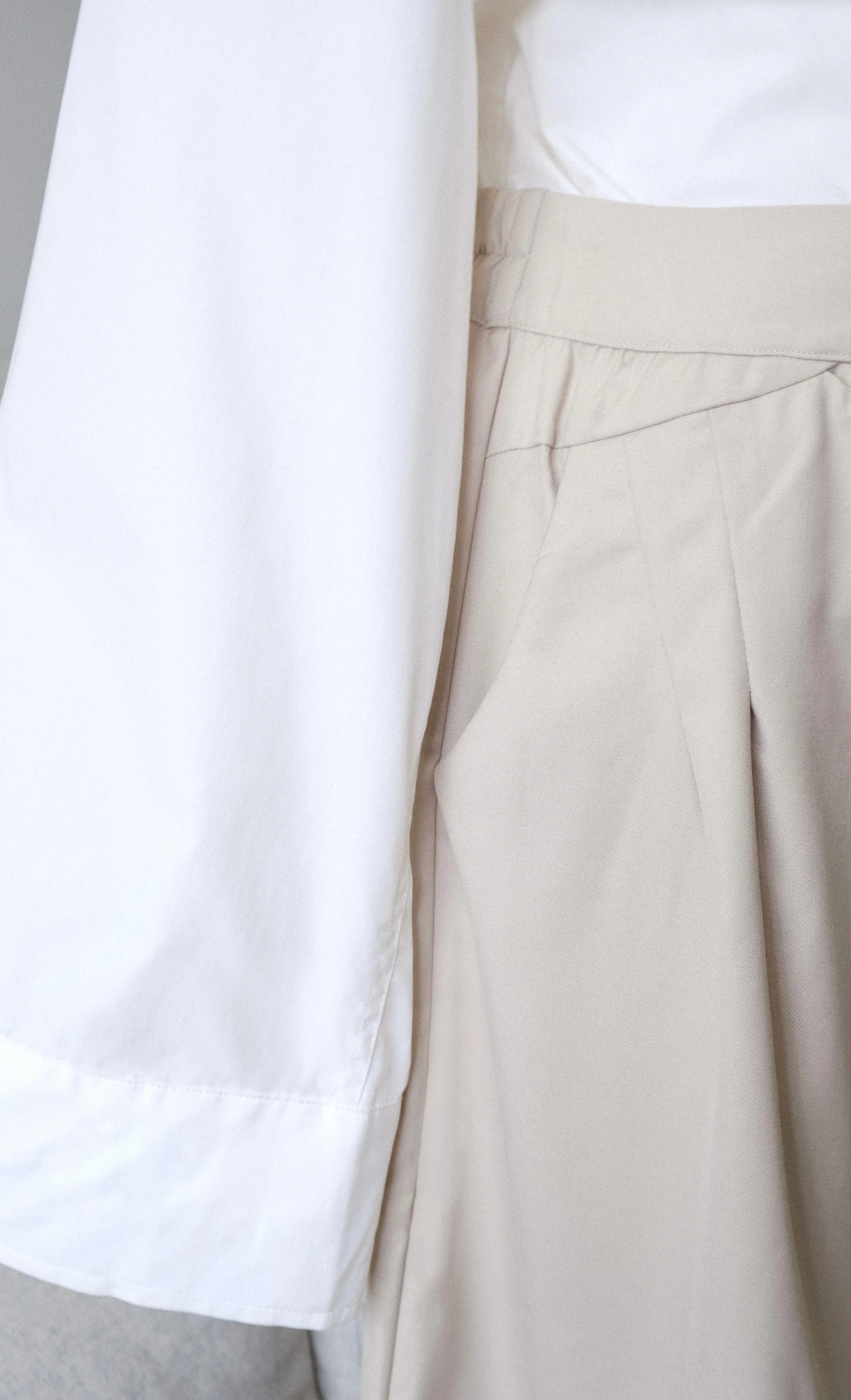Pantalon drapé — Crème - Image 4